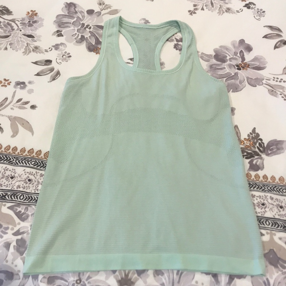 Sea foam green lulu tank